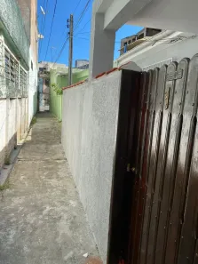 Casa com 2 Quartos à venda, 100m² no Centro, Macaé