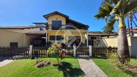 Casa de Condomínio com 3 Quartos à venda, 237m² no Mar Verde, Caraguatatuba