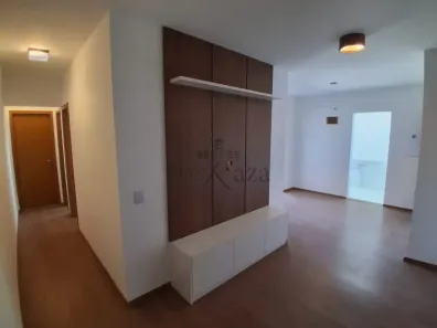 Apartamento com 2 Quartos para alugar, 63m² no Condomínio Residencial Colinas do Paratehy, São José dos Campos