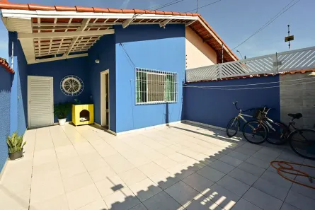 Casa com 2 Quartos à venda, 75m² no Centro, Peruíbe