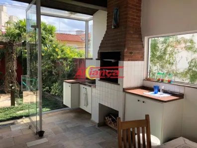 Casa com 3 Quartos à venda, 294m² no Vila Rosália, Guarulhos