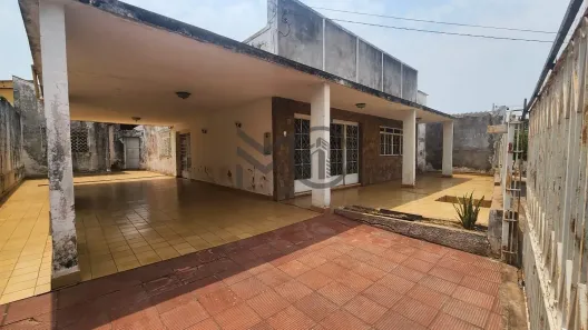 Casa com 5 Quartos à venda, 280m² no Dom Aquino, Cuiabá