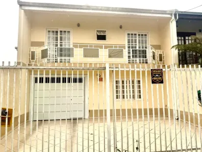Sobrado com 3 Quartos à venda, 223m² no Pineville, Pinhais