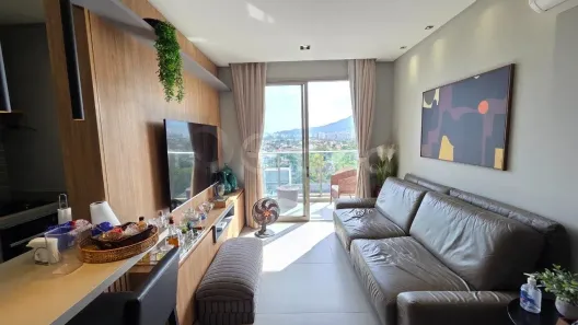 Apartamento com 2 Quartos à venda, 75m² no Córrego Grande, Florianópolis