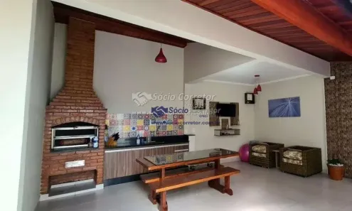 Sobrado com 3 Quartos à venda, 193m² no Vila Galvão, Guarulhos
