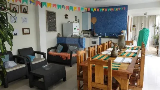 Sobrado com 3 Quartos à venda, 350m² no Jardim Santa Mena, Guarulhos