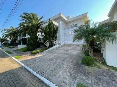 Casa de Condomínio com 3 Quartos à venda, 400m² no Estância Velha, Canoas