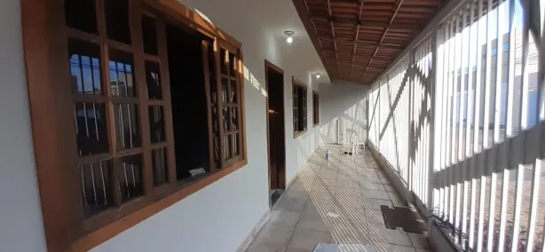 Casa com 2 Quartos à venda, 180m² no Setor Residencial Leste, Brasília