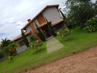 Apartamento com 4 Quartos à venda, 260m² no Condomínio Riviera de Santa Cristina XIII, Paranapanema