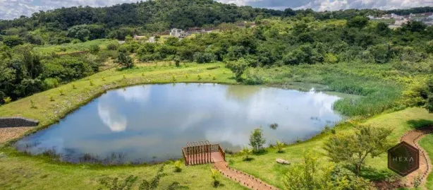 Lote/Terreno à venda, 303m² no Jardins Porto, Senador Canedo