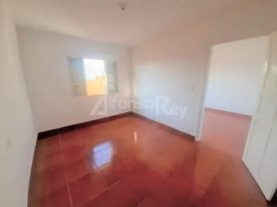 Casa com 1 Quarto para alugar, 90m² no Vila Divina Pastora, São Paulo