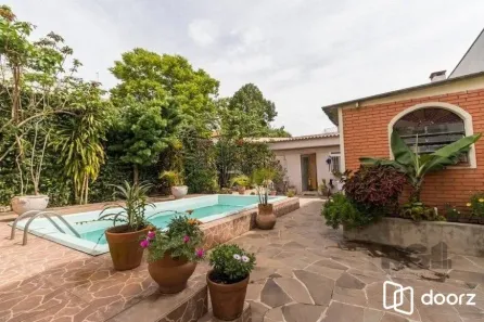 Casa com 3 Quartos à venda, 300m² no Cristal, Porto Alegre