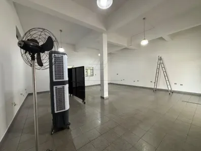 Sala Comercial para alugar, 124m² no Vila Molon, Americana