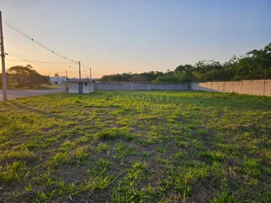 à venda, 680m² no Chácaras Reunidas, São José dos Campos