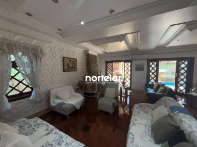 Casa com 4 Quartos para alugar, 420m² no City América, São Paulo