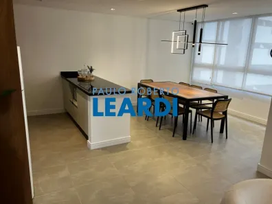Apartamento com 1 Quarto para venda ou aluguel, 27m² no Sumarezinho, São Paulo
