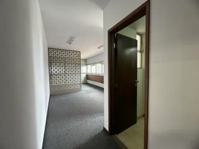 Sala Comercial com 2 Quartos para alugar, 58m² no Centro, Londrina