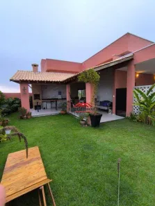 Casa de Condomínio com 4 Quartos à venda, 240m² no Putim, São José dos Campos