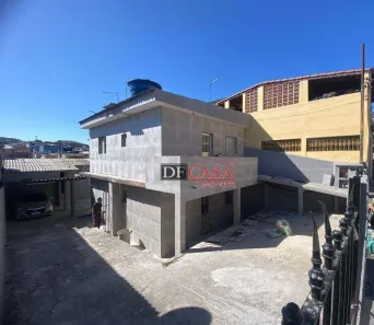 Sobrado com 4 Quartos à venda, 150m² no Parque Guaianazes, São Paulo