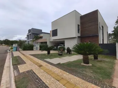 Casa de Condomínio com 4 Quartos à venda, 260m² no Residencial Goiânia Golfe Clube, Goiânia