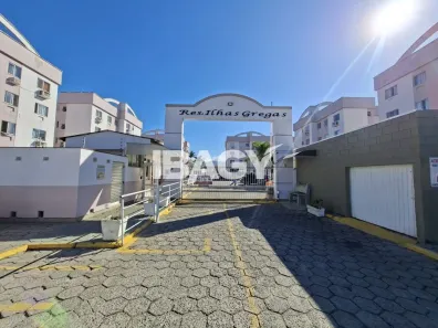 Apartamento com 3 Quartos para alugar, 54m² no Aririú, Palhoça