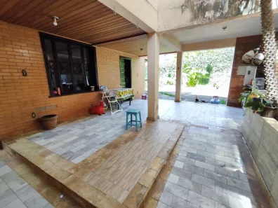 Casa com 5 Quartos à venda, 398m² no Camargos, Belo Horizonte
