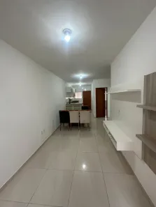 Casa com 2 Quartos à venda, 60m² no Virgem Santa, Macaé