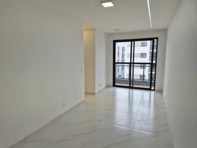 Apartamento com 3 Quartos para alugar, 70m² no Recreio dos Bandeirantes, Rio de Janeiro
