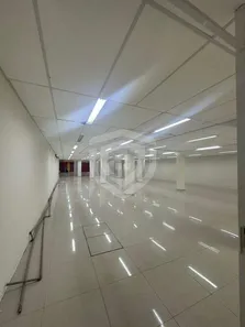 Prédio Comercial para alugar, 818m² no Centro, Bauru