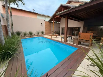 Casa com 3 Quartos à venda, 356m² no Glória, Macaé