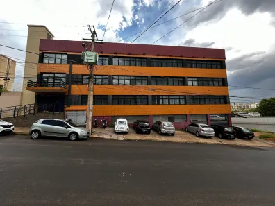 Prédio Comercial com 30 Quartos para alugar, 1900m² no Jardim América, Ribeirão Preto