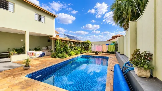 Sobrado com 3 Quartos à venda, 532m² no Parque das Universidades, Campinas