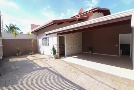 Sobrado com 3 Quartos à venda, 301m² no Jardim Novo Horizonte, Valinhos