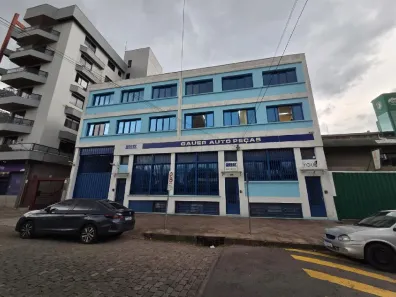 Sala Comercial para alugar, 270m² no Centro, Caxias do Sul