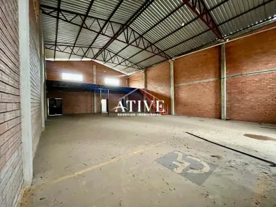 Galpão/Depósito/Armazém para alugar, 300m² no Sagrada Família, Gravataí