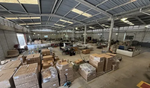 Galpão/Depósito/Armazém para alugar, 2760m² no Granja Viana II, Cotia