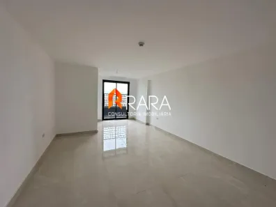 Sala Comercial à venda, 32m² no Parque Jaçatuba, Santo André