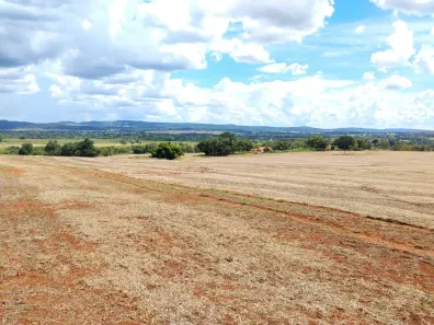 Fazenda/Sítio com 2 Quartos à venda, 750200m² no , Cezarina