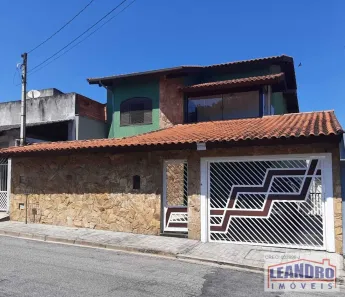 Sobrado com 3 Quartos à venda, 280m² no Vila Caputera, Mogi das Cruzes