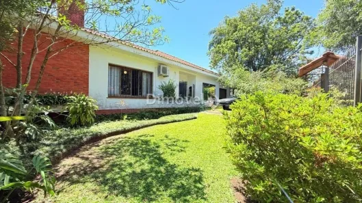 Casa com 3 Quartos à venda, 343m² no Vila Assunção, Porto Alegre