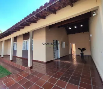 Casa com 3 Quartos à venda, 192m² no Conjunto Habitacional Órion, Londrina