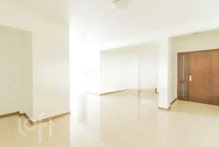 Apartamento com 3 Quartos à venda, 130m² no Jardim Lindóia, Porto Alegre