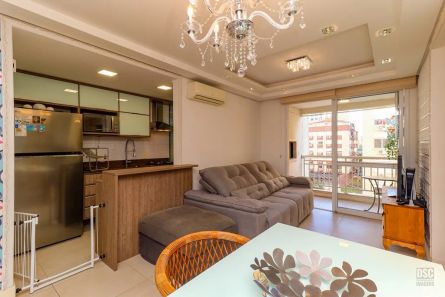 Apartamento com 2 Quartos à venda, 62m² no Passo da Areia, Porto Alegre