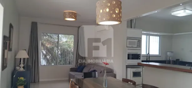 Casa com 3 Quartos à venda, 155m² no Carianos, Florianópolis