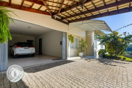 Casa com 3 Quartos à venda, 200m² no Tribess, Blumenau