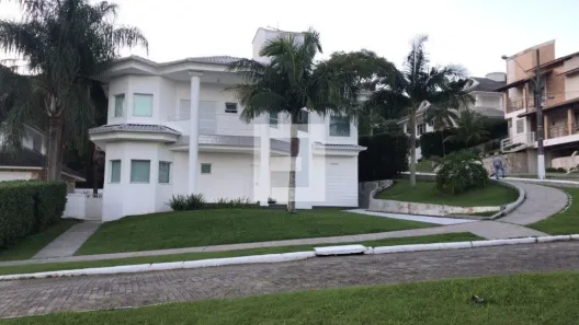 Casa de Condomínio com 4 Quartos à venda, 513m² no Cacupé, Florianópolis