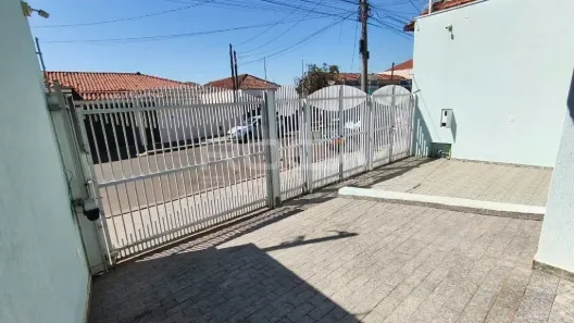 Casa com 3 Quartos à venda, 186m² no Vila Prado, São Carlos