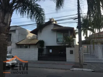 Casa com 4 Quartos à venda, 240m² no Dom Bosco, Itajaí