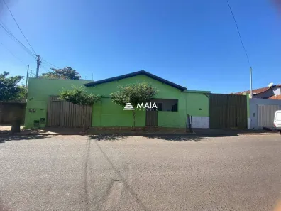 Casa com 2 Quartos à venda, 135m² no Parque São Geraldo, Uberaba
