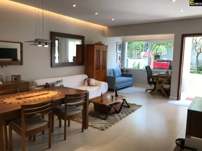 Casa de Condomínio com 3 Quartos à venda, 363m² no Chácaras Silvania, Valinhos